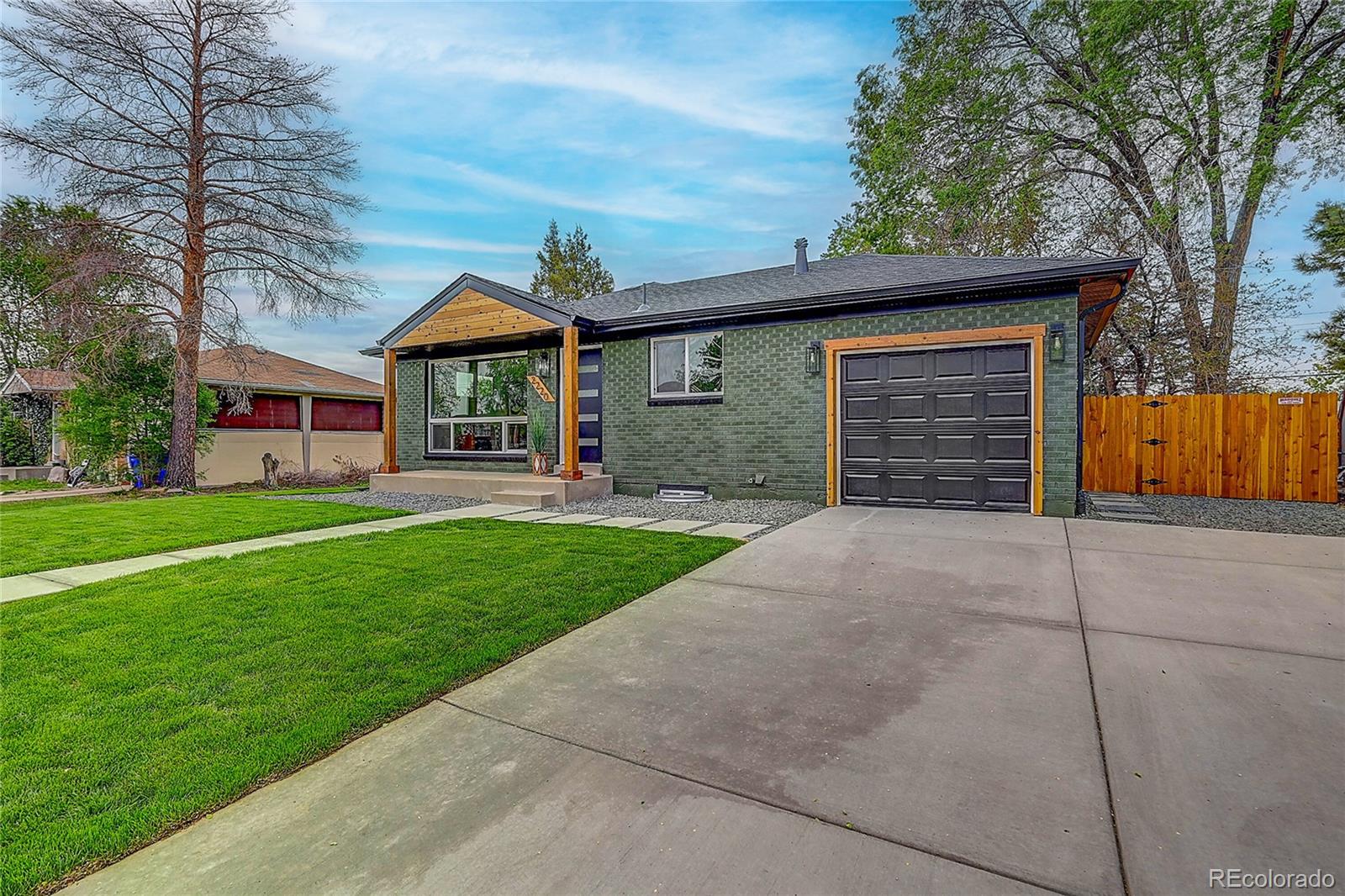 Real Estate Photo