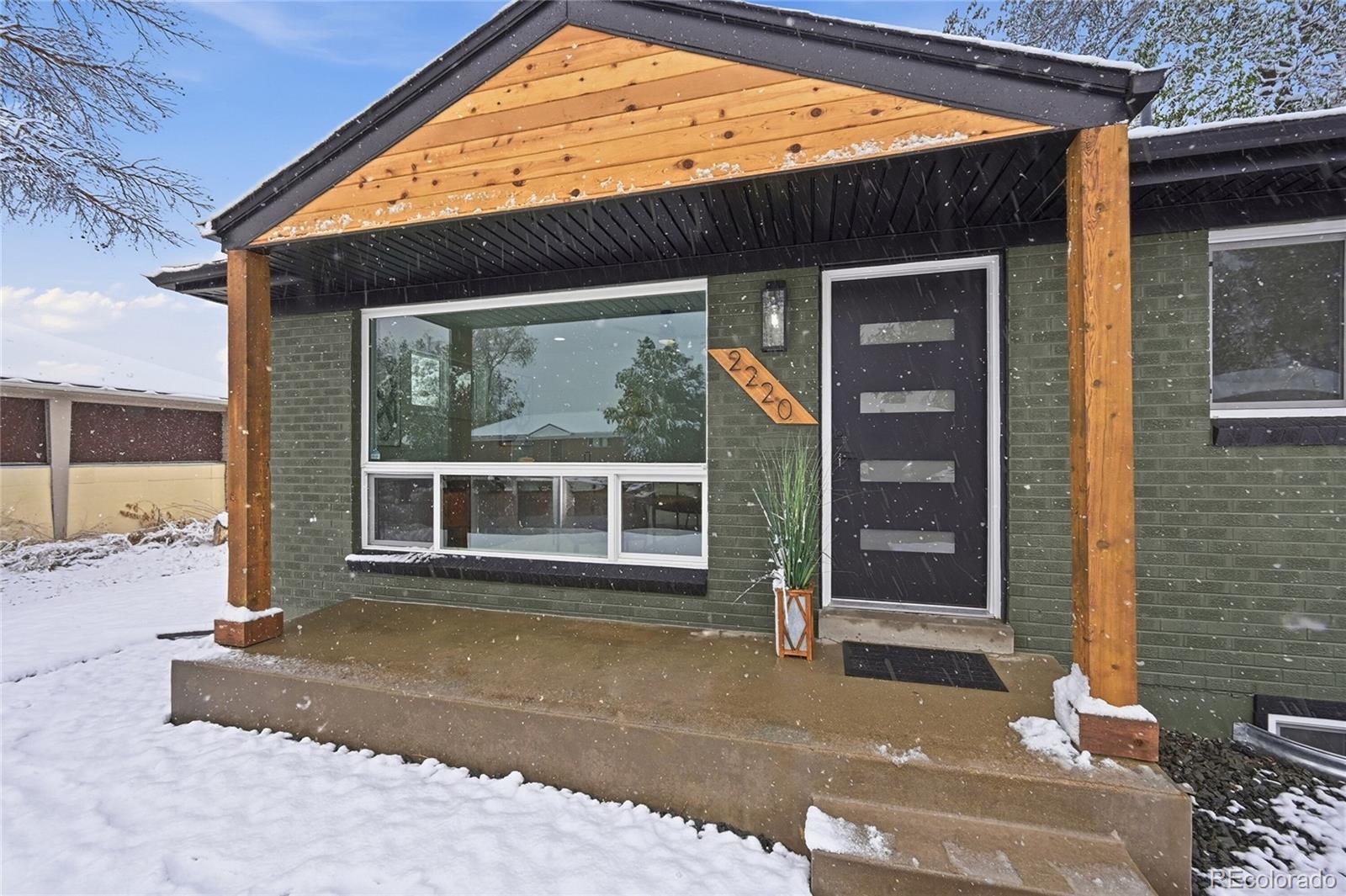 Real Estate Photo