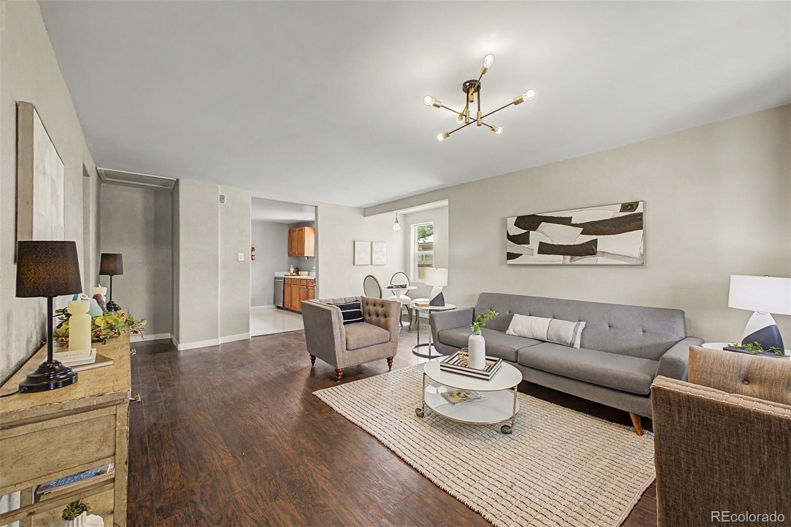 Real Estate Photo
