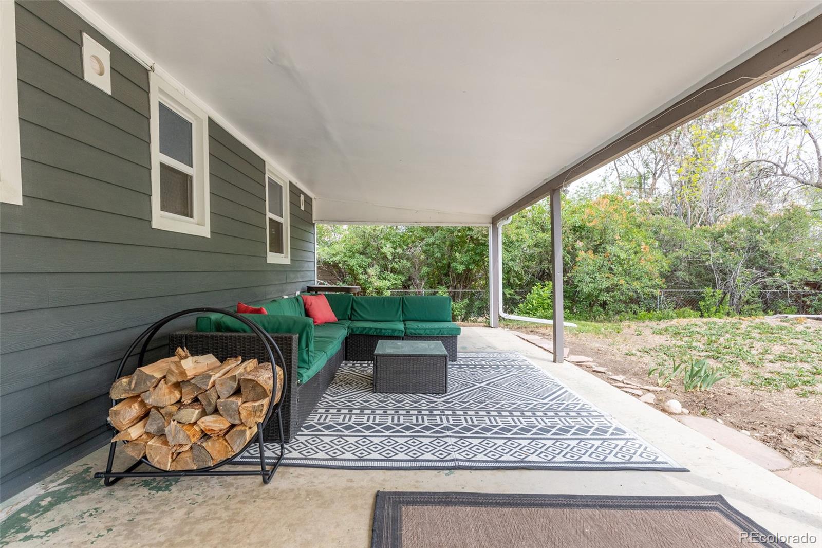 Real Estate Photo
