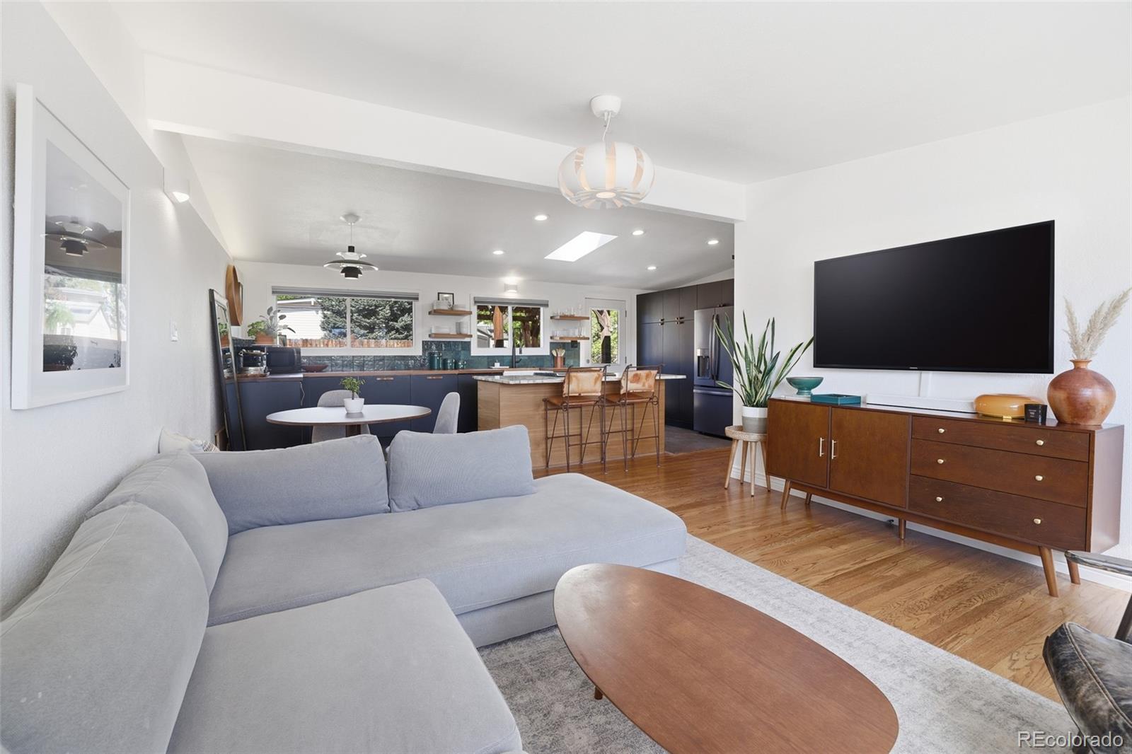 Real Estate Photo