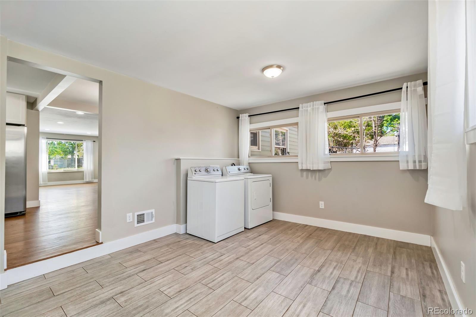 Real Estate Photo