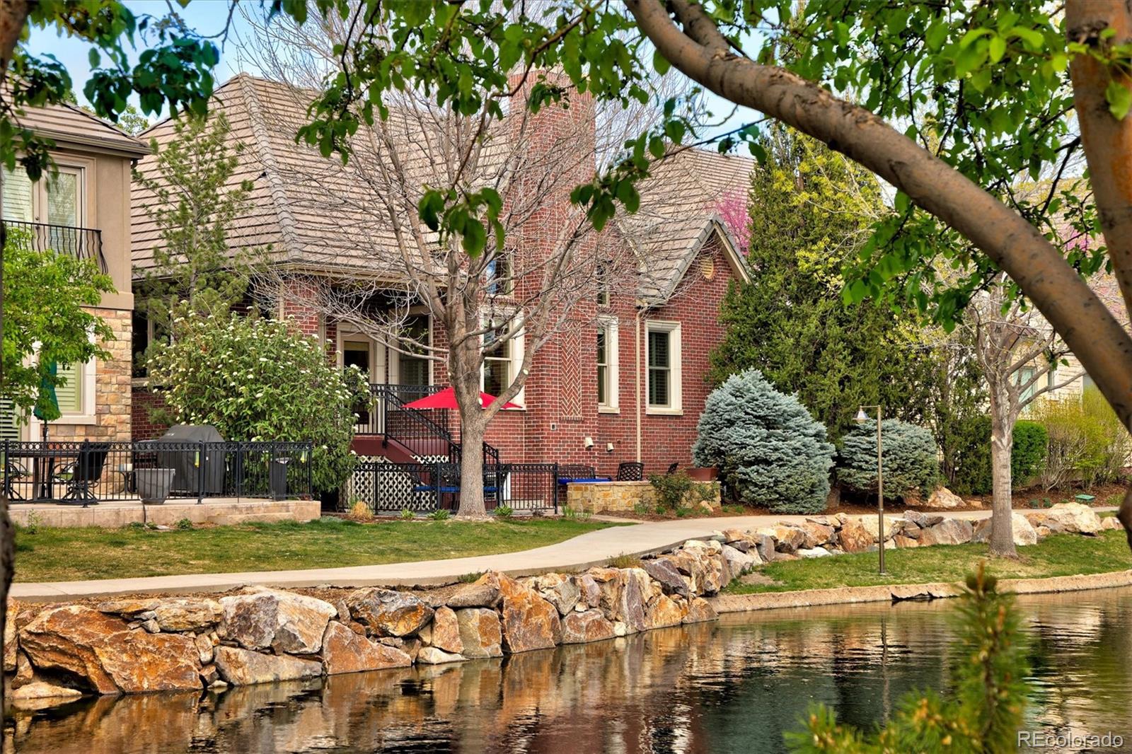 Real Estate Photo