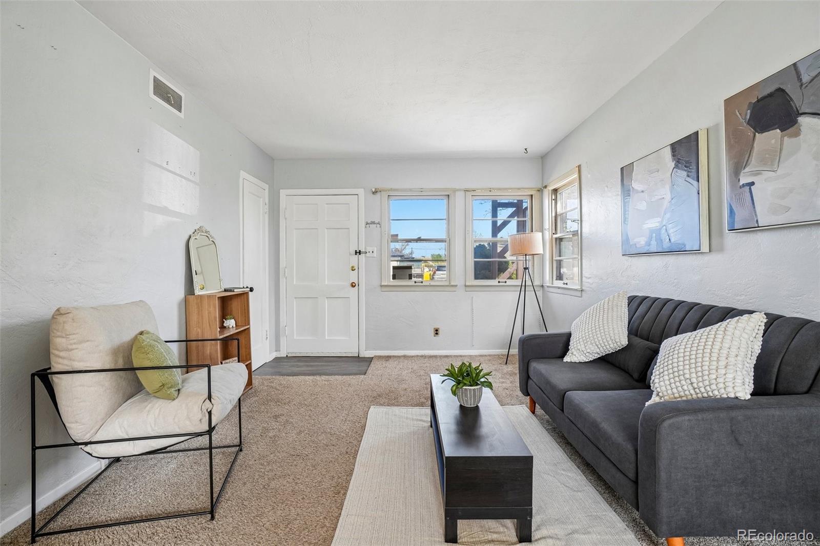 Real Estate Photo