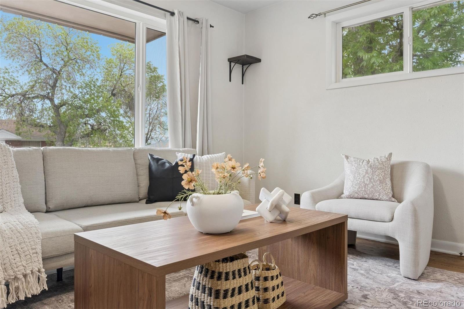 Real Estate Photo