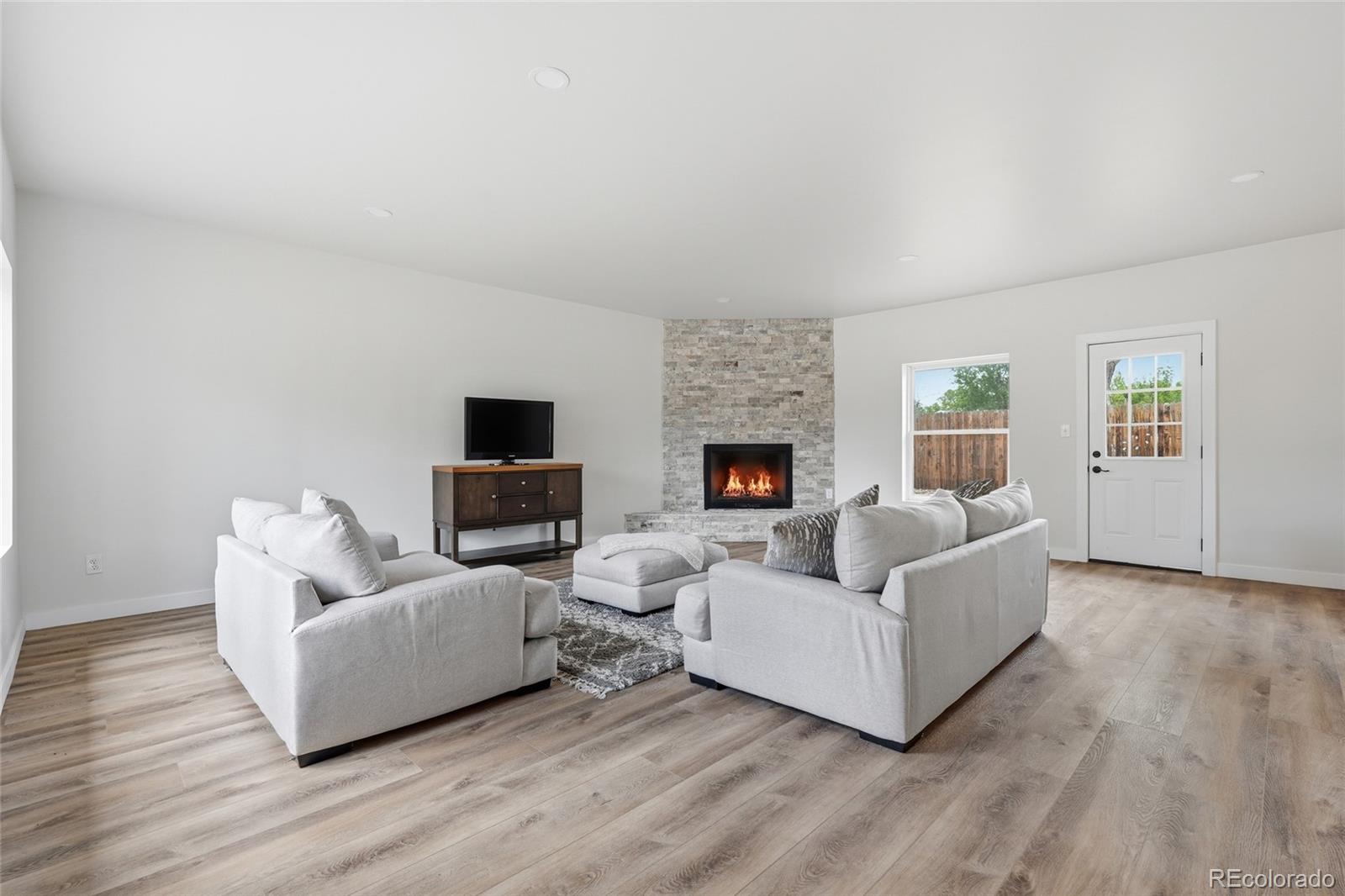 Real Estate Photo