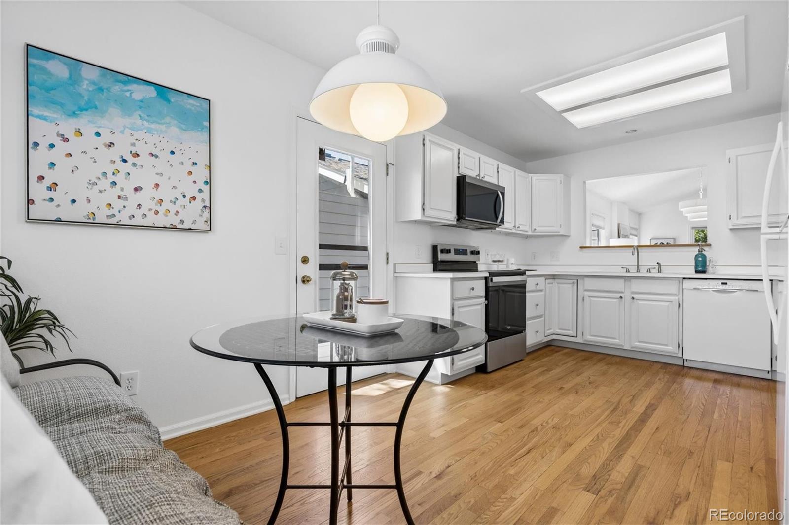 Real Estate Photo
