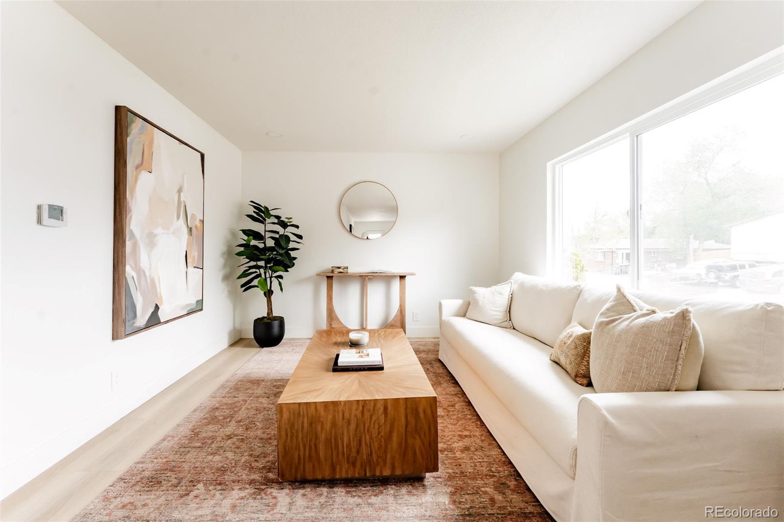 Real Estate Photo