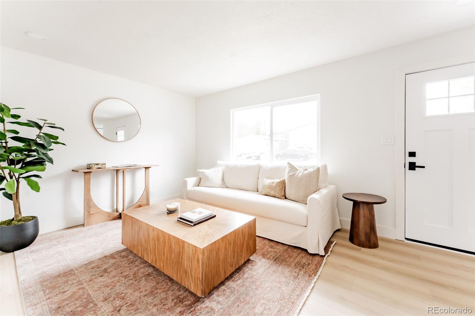 Real Estate Photo