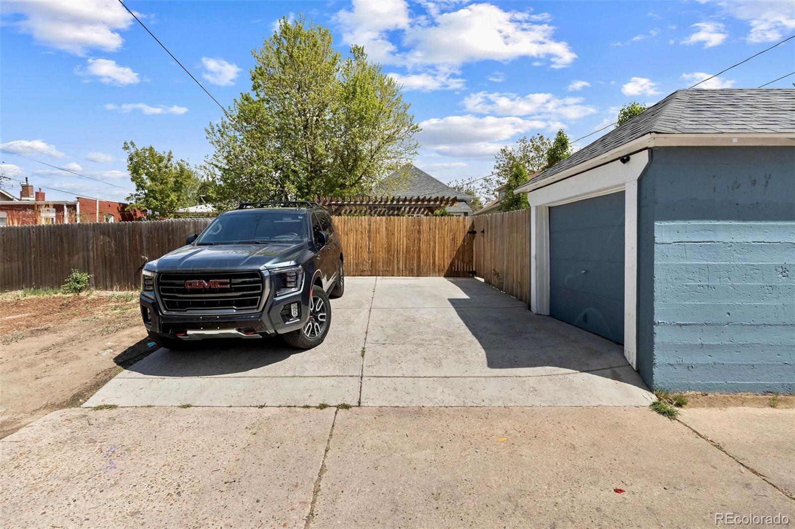 Real Estate Photo