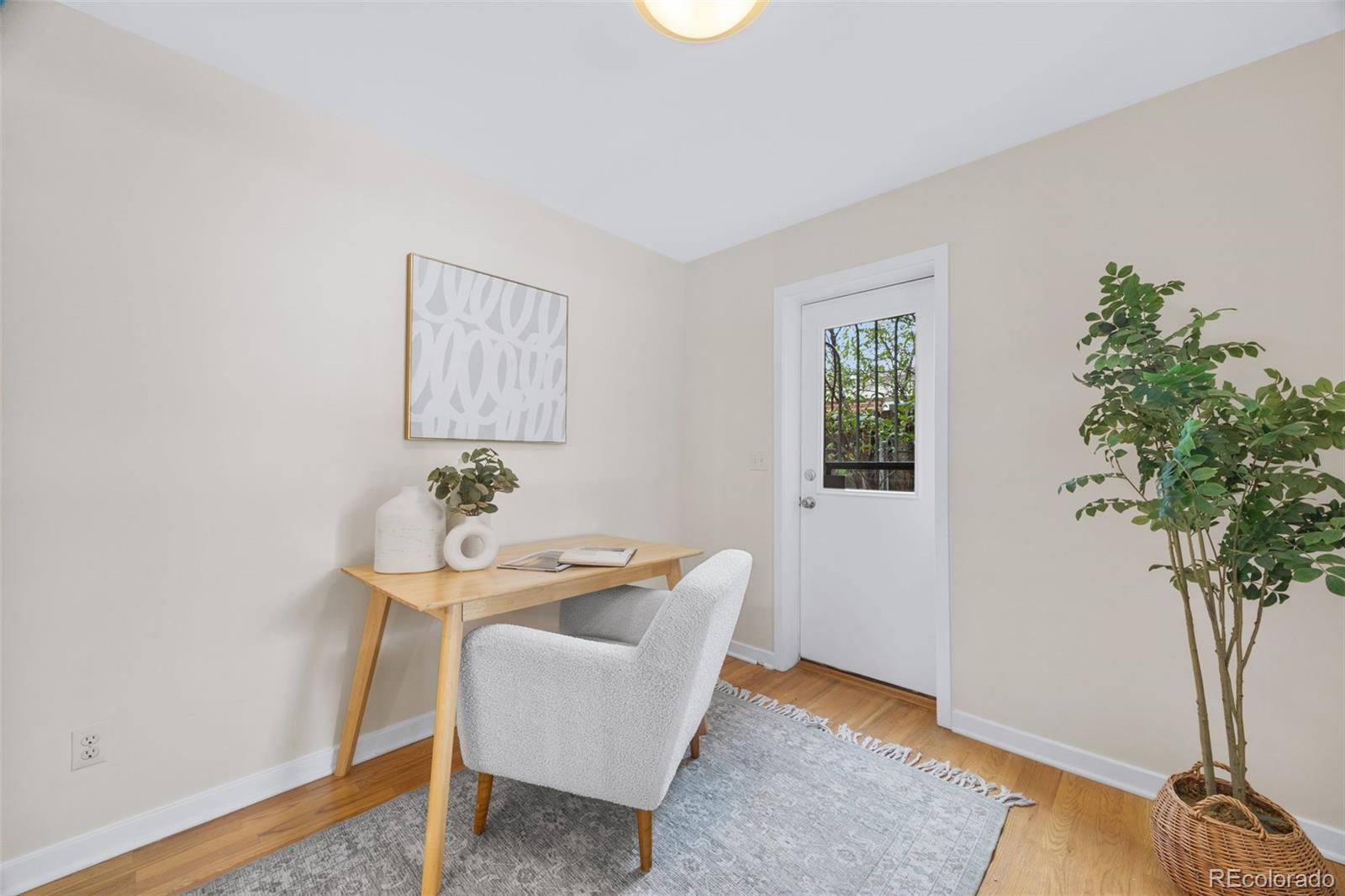 Real Estate Photo