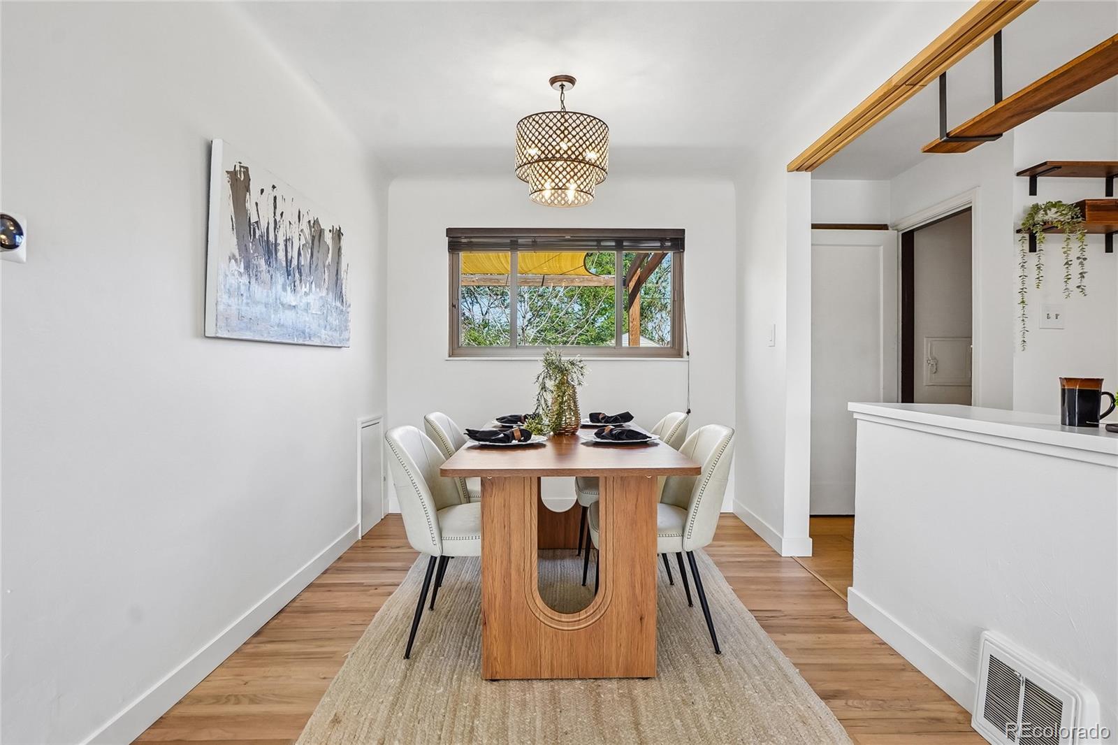 Real Estate Photo