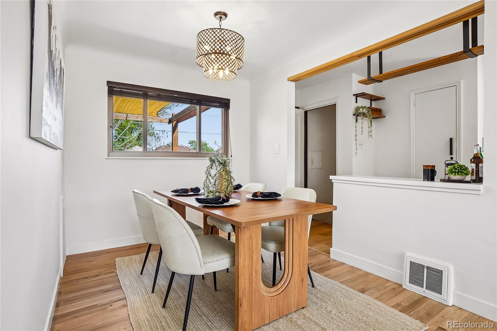 Real Estate Photo