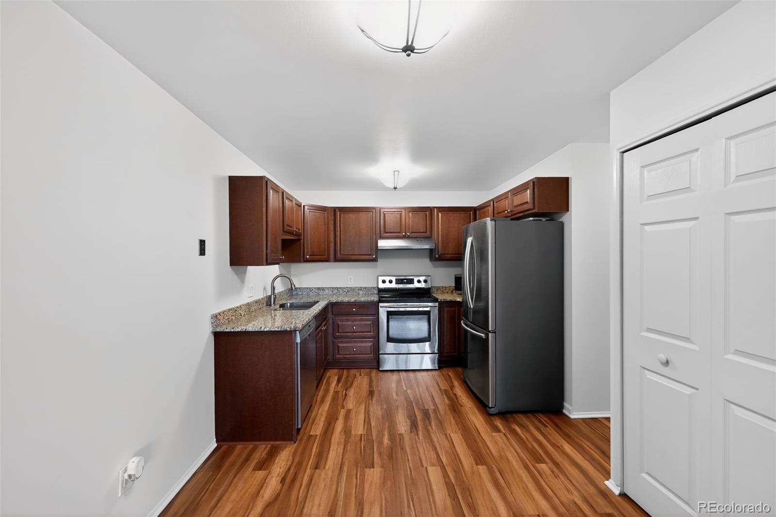 Real Estate Photo