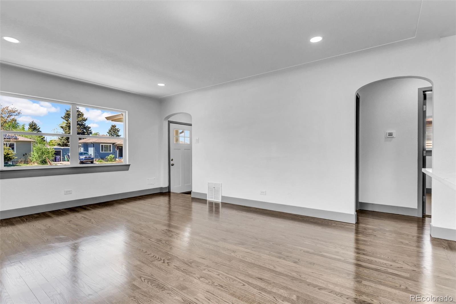 Real Estate Photo