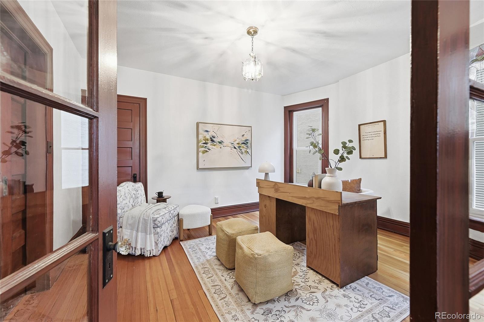Real Estate Photo
