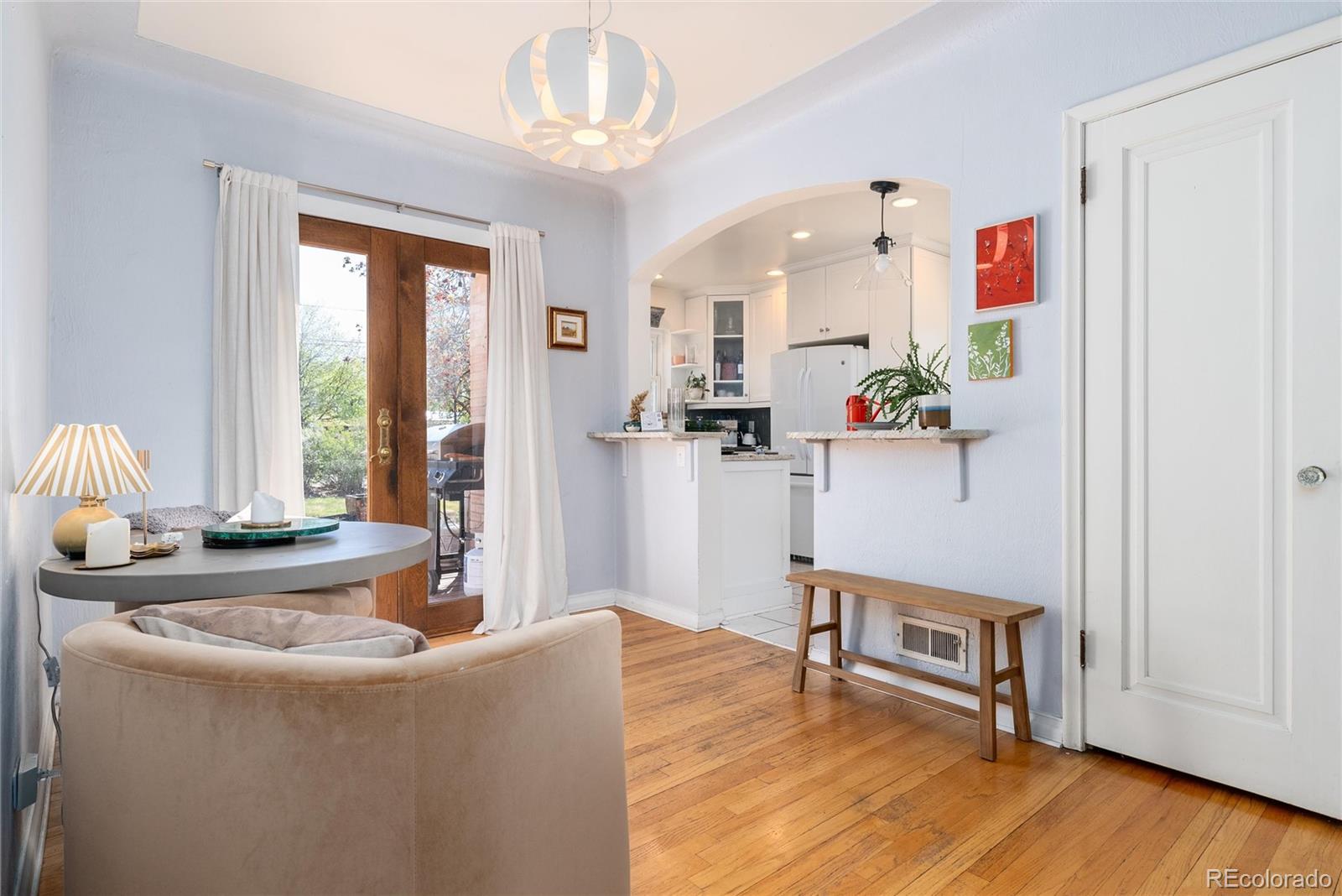 Real Estate Photo