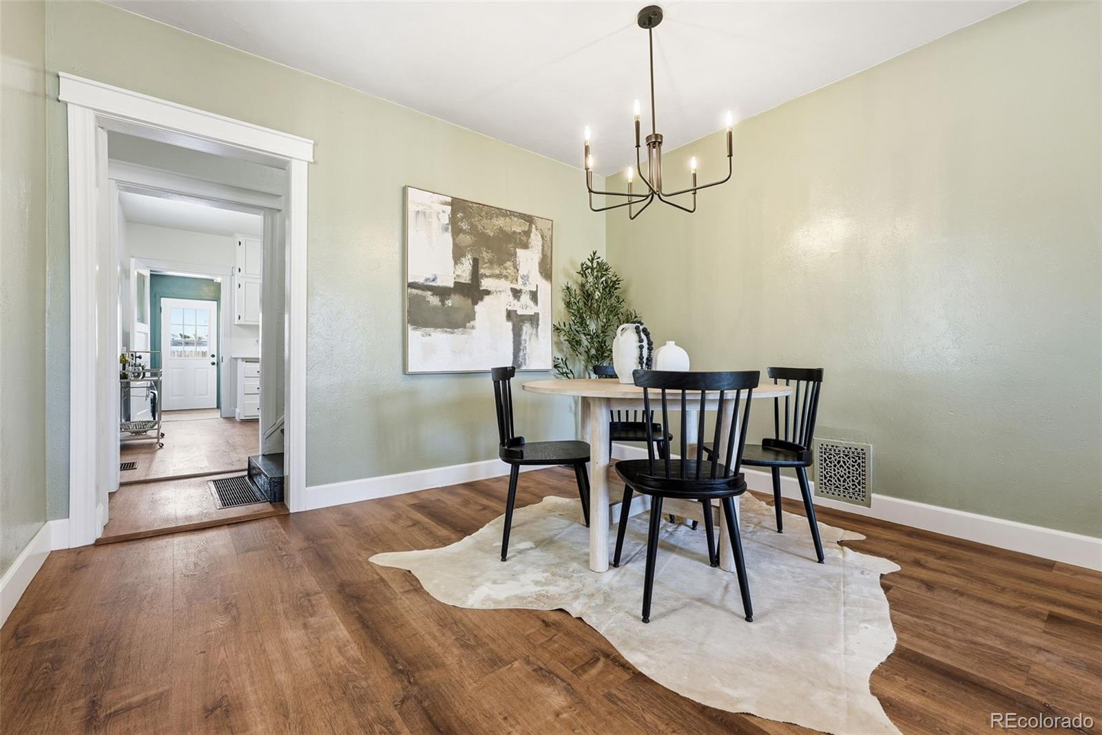 Real Estate Photo