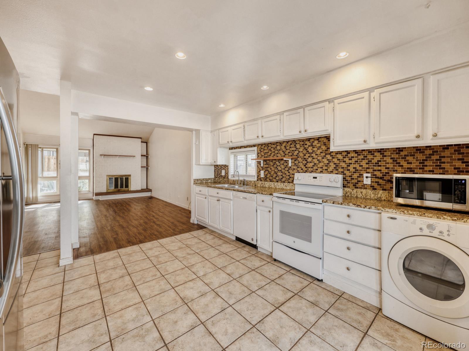 Real Estate Photo