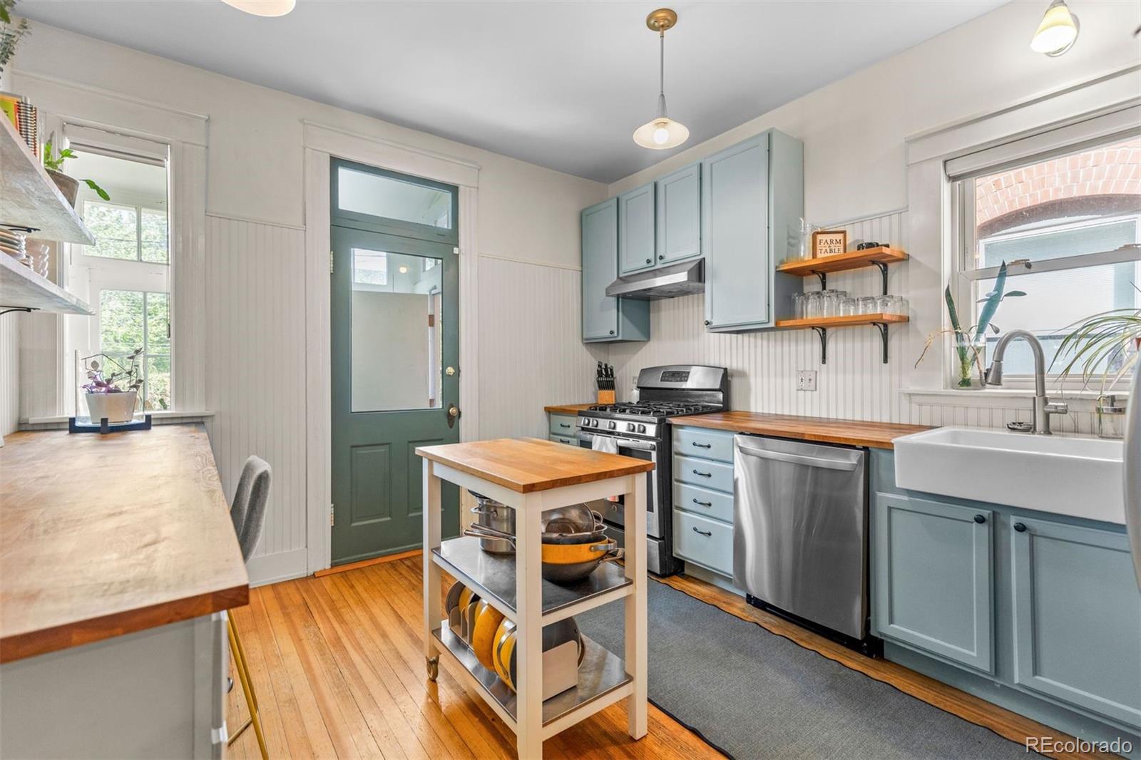 Real Estate Photo