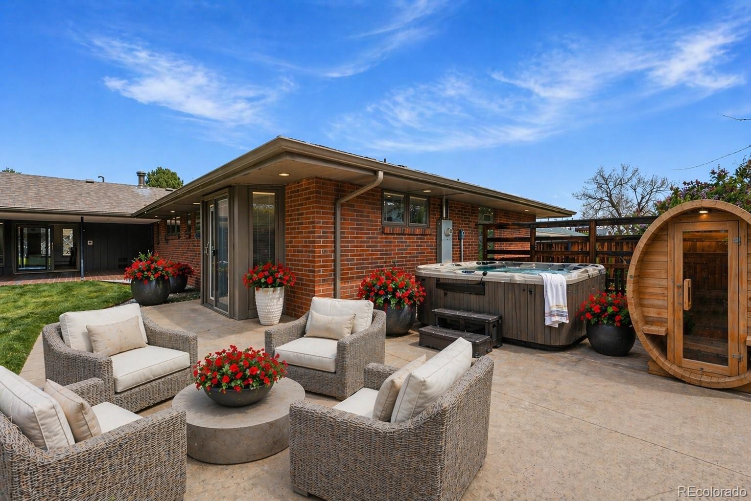 Real Estate Photo