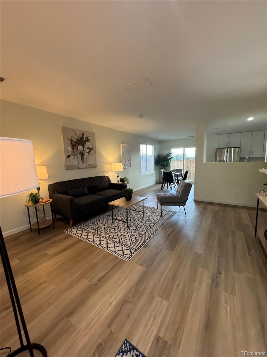Real Estate Photo