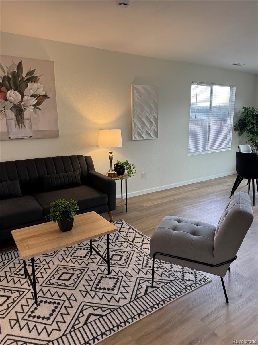 Real Estate Photo
