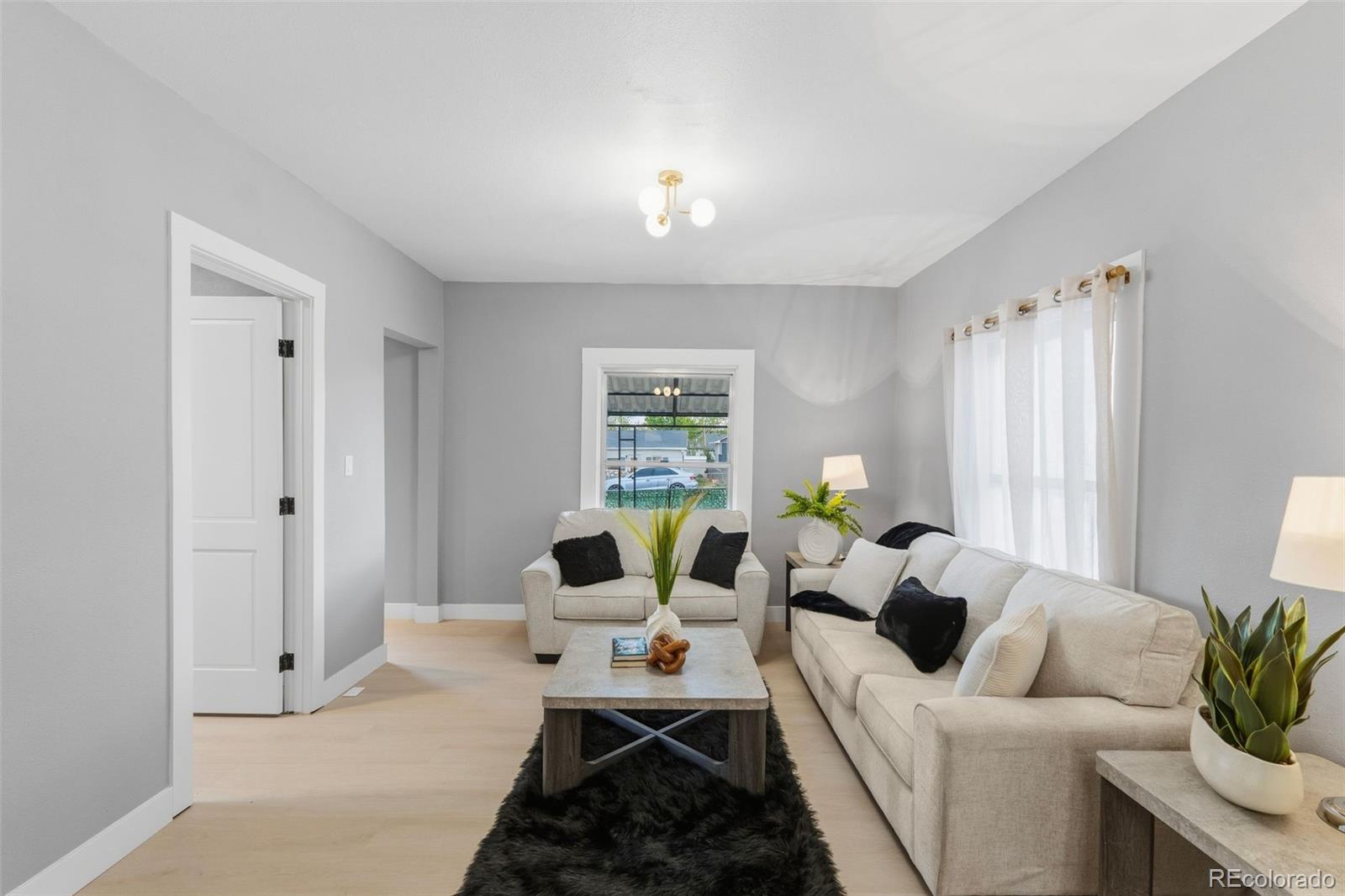Real Estate Photo