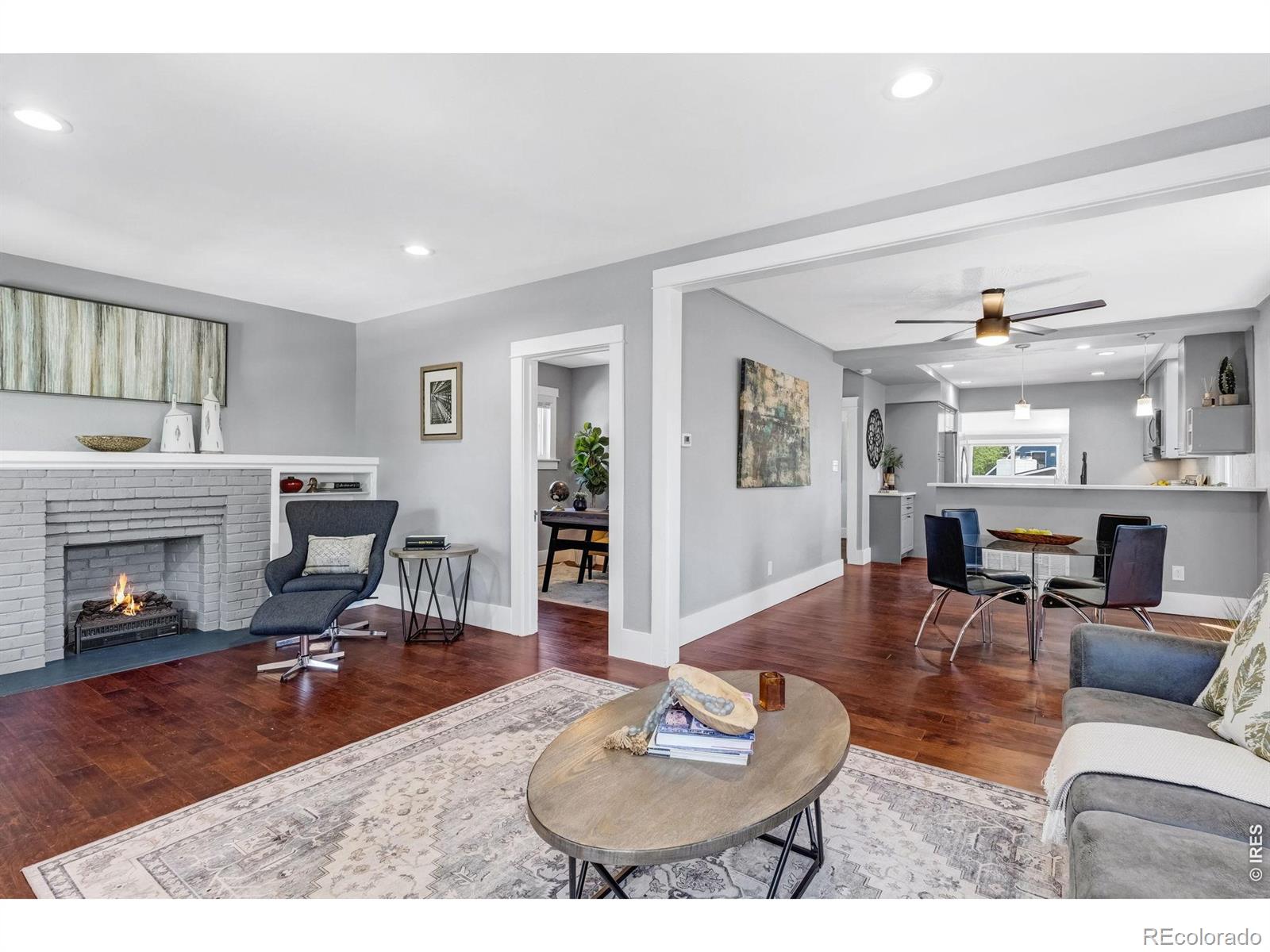 Real Estate Photo