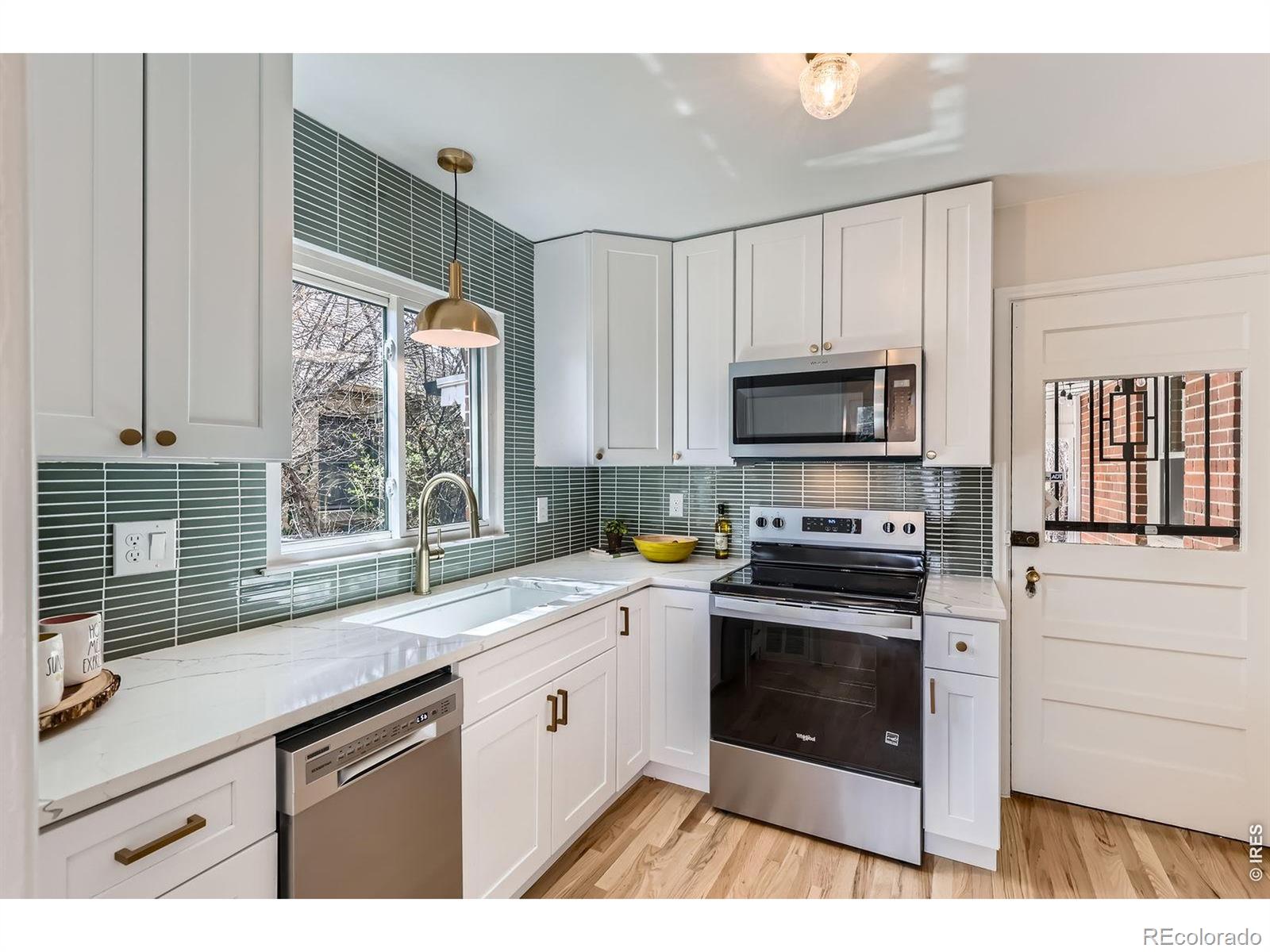 Real Estate Photo