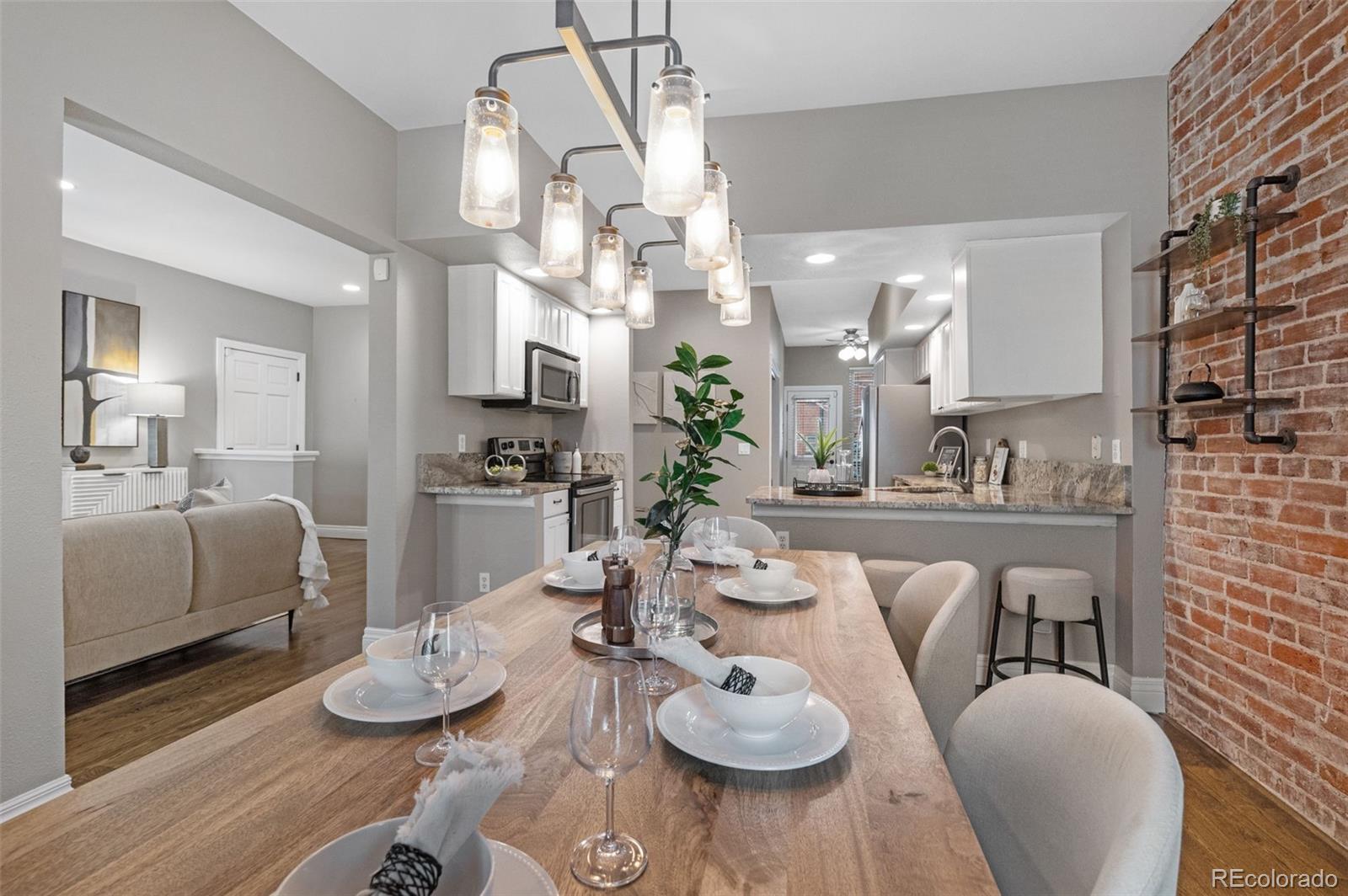 Real Estate Photo