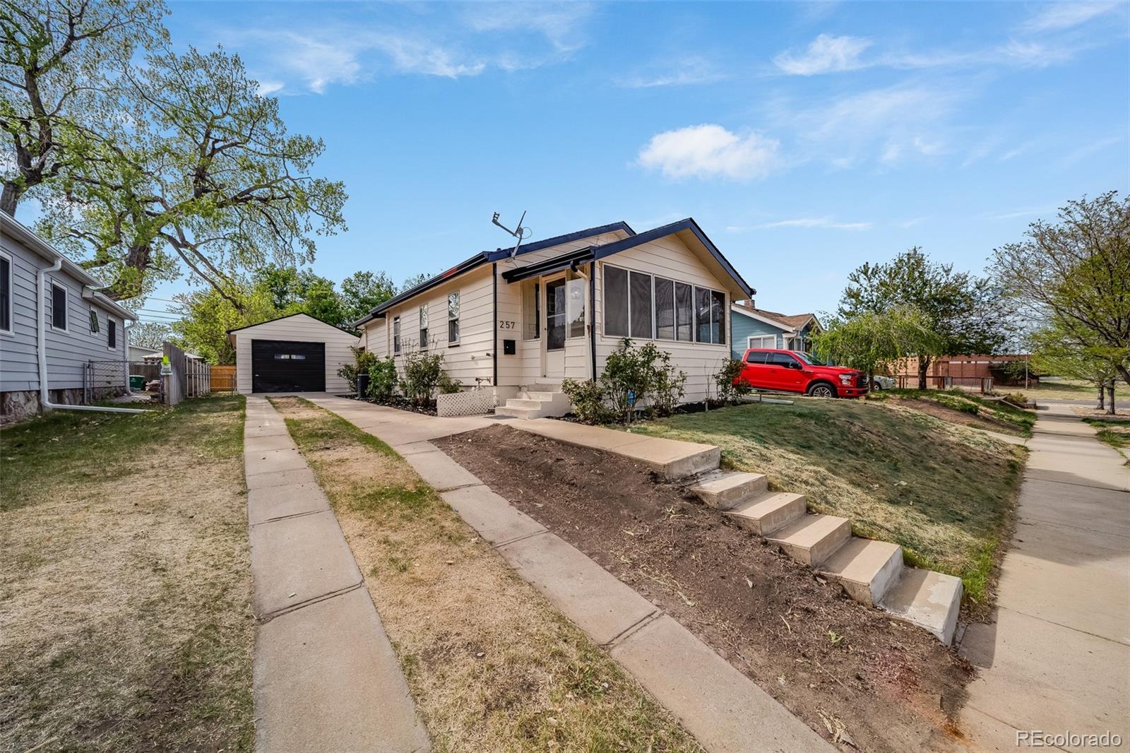 Real Estate Photo