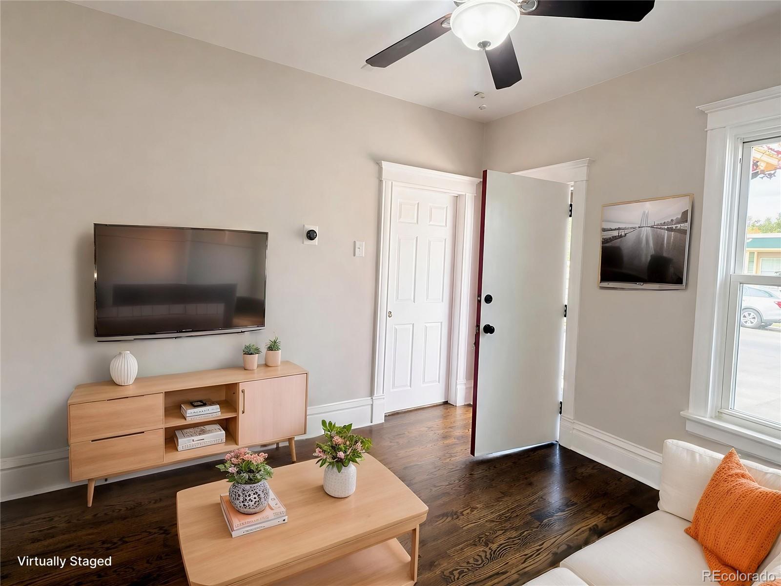 Real Estate Photo