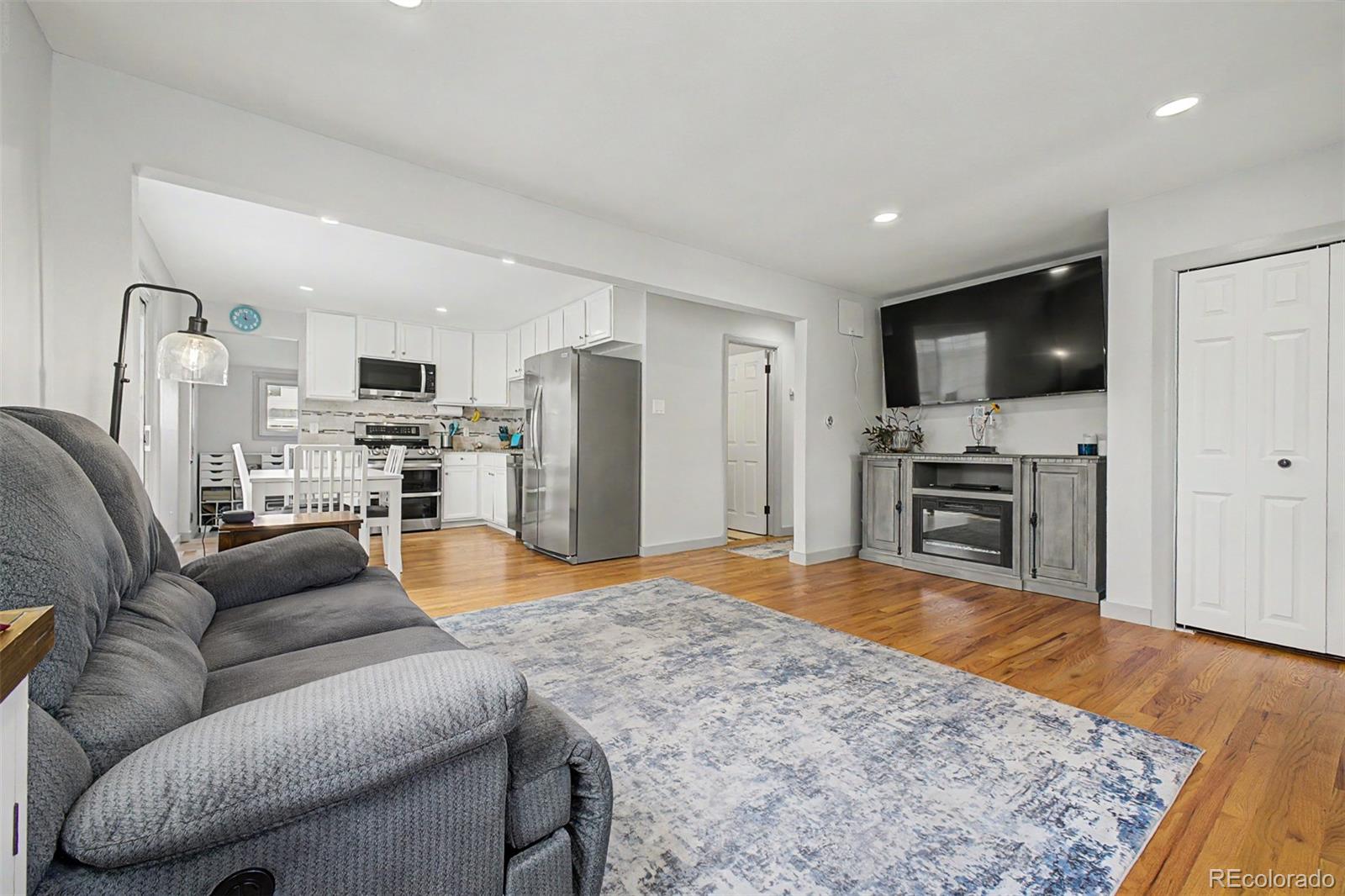Real Estate Photo