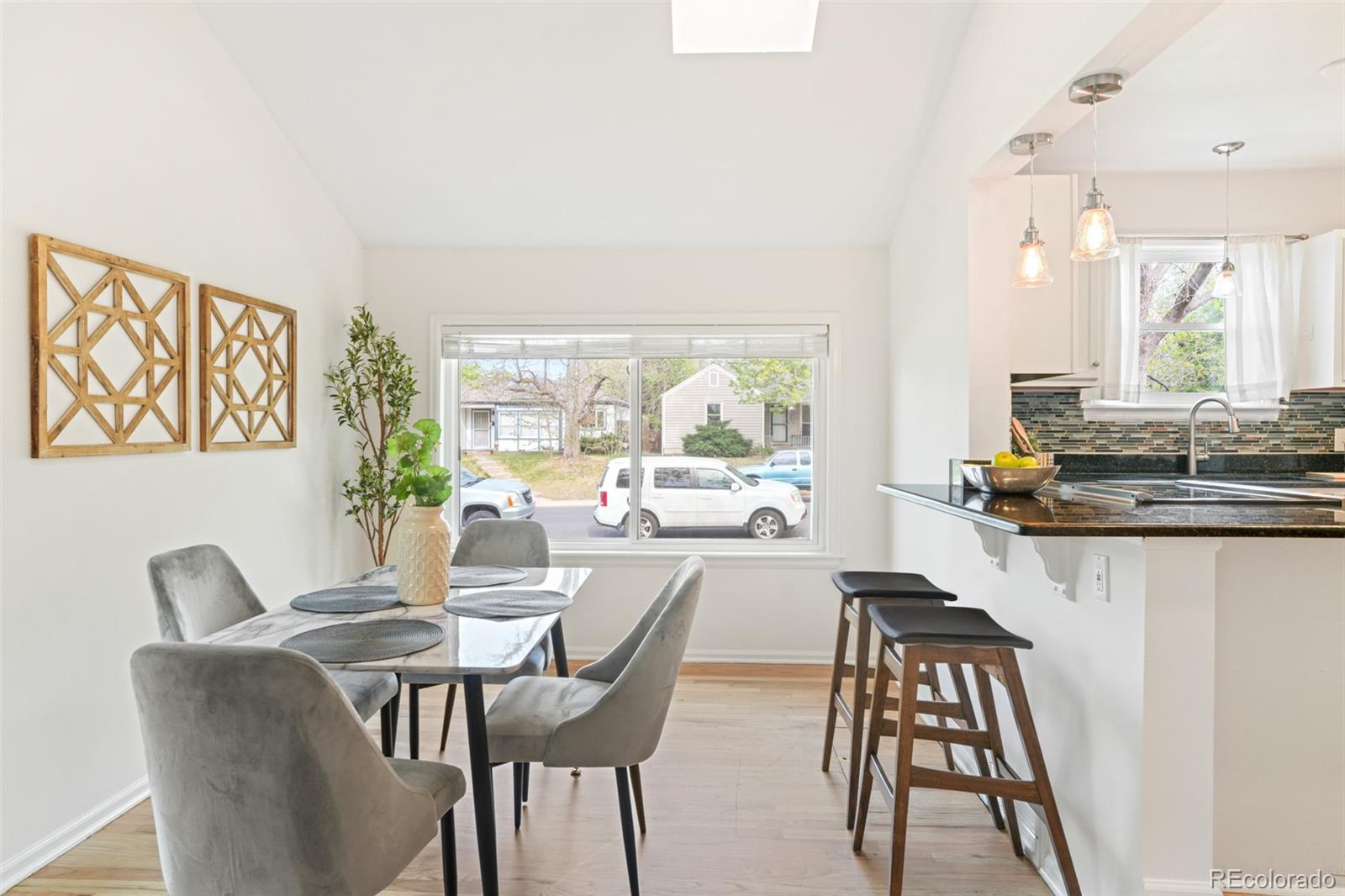 Real Estate Photo
