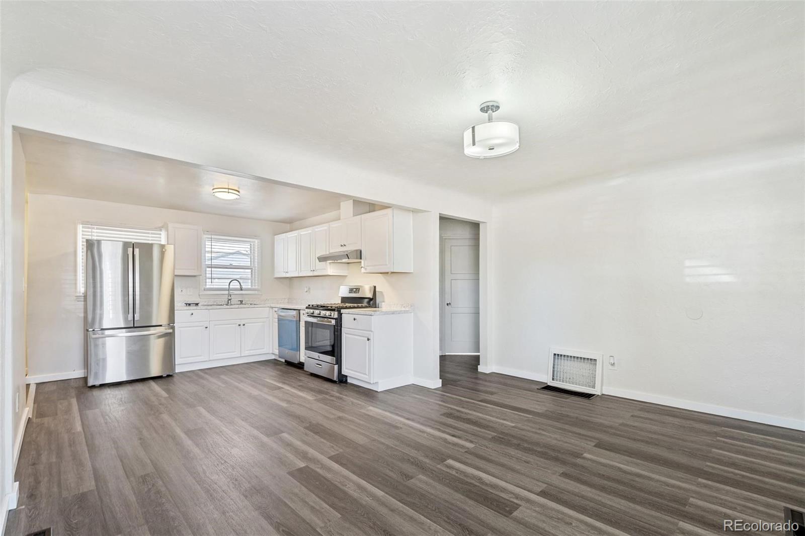 Real Estate Photo