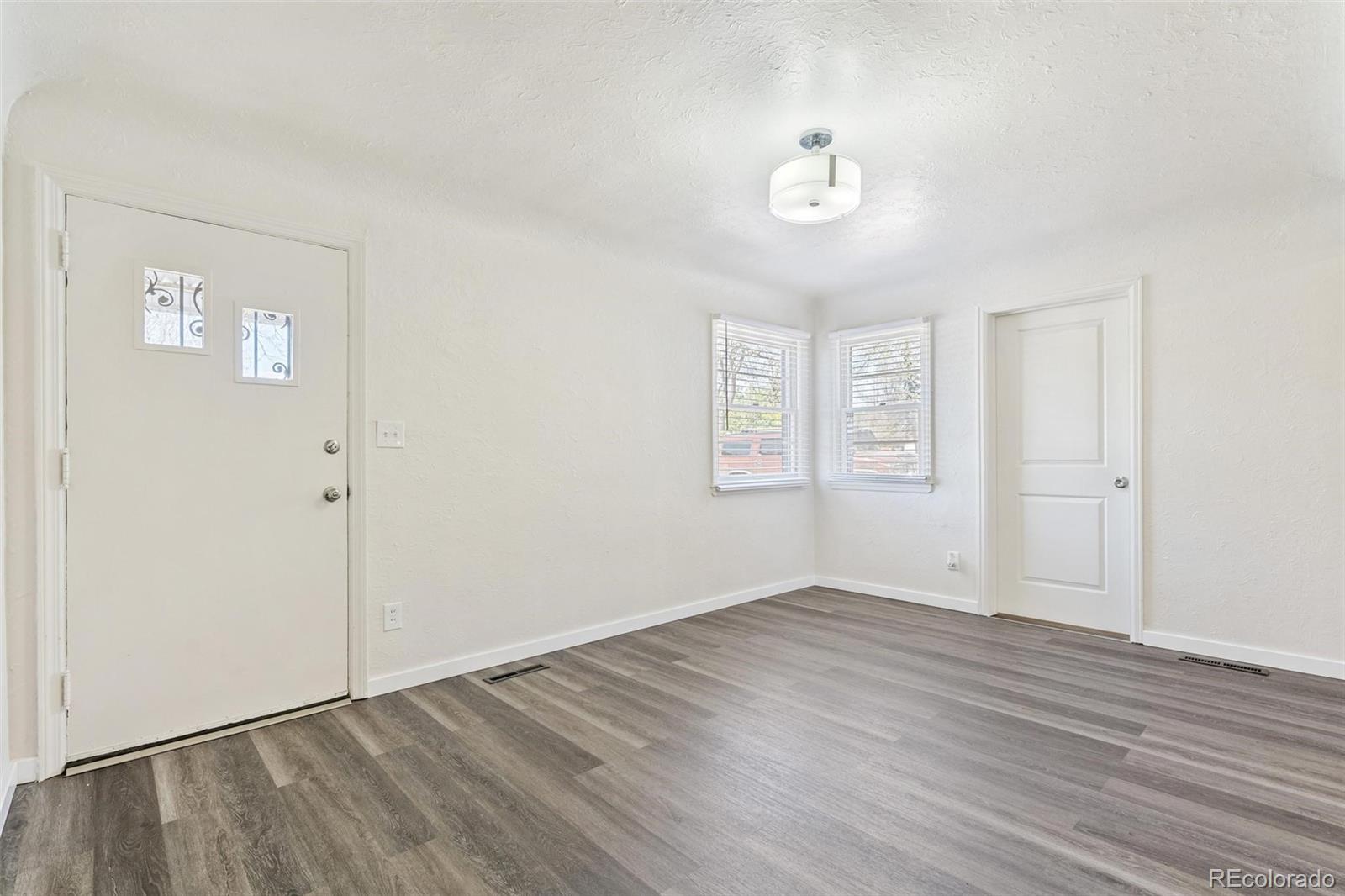 Real Estate Photo