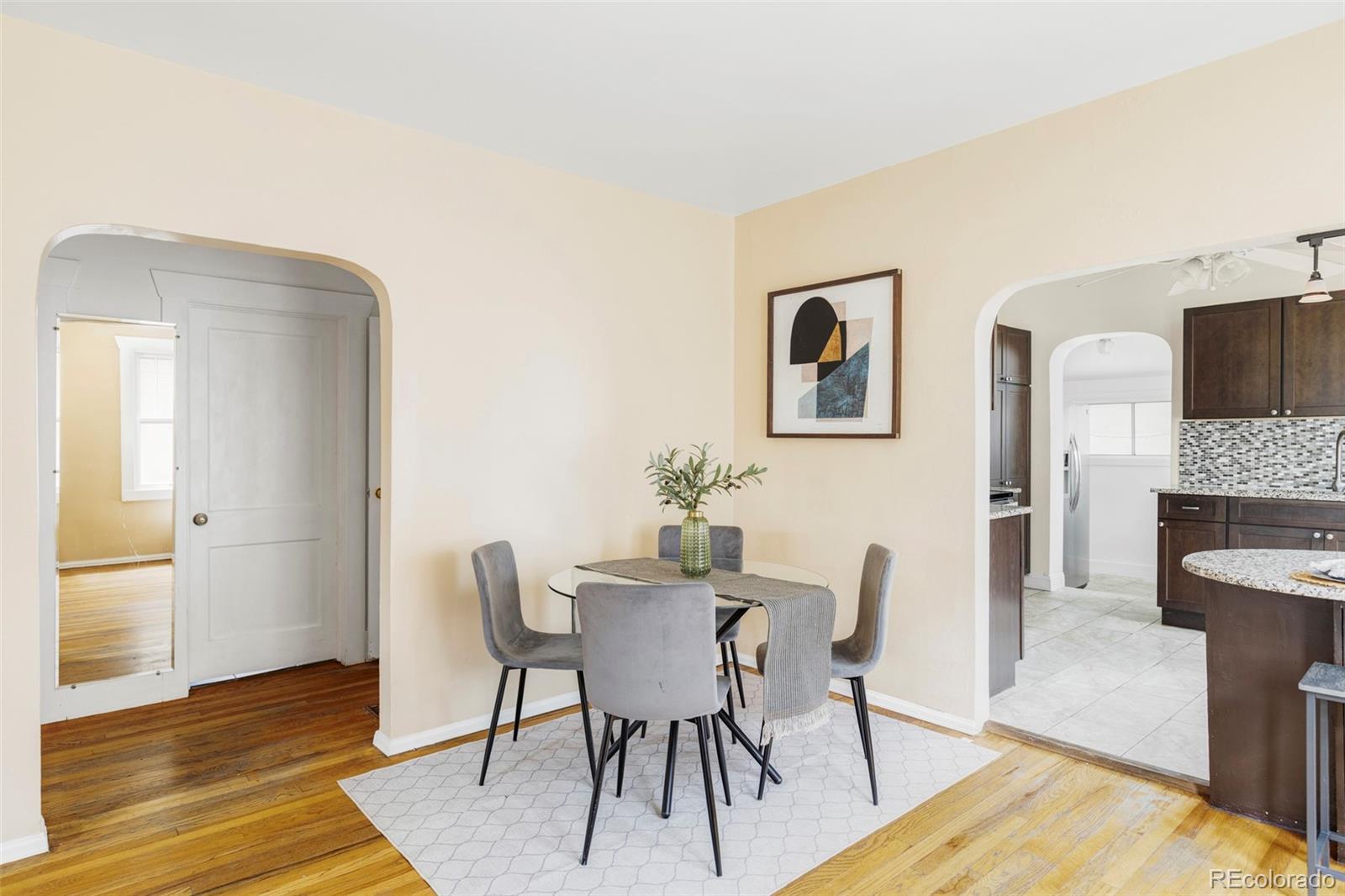 Real Estate Photo