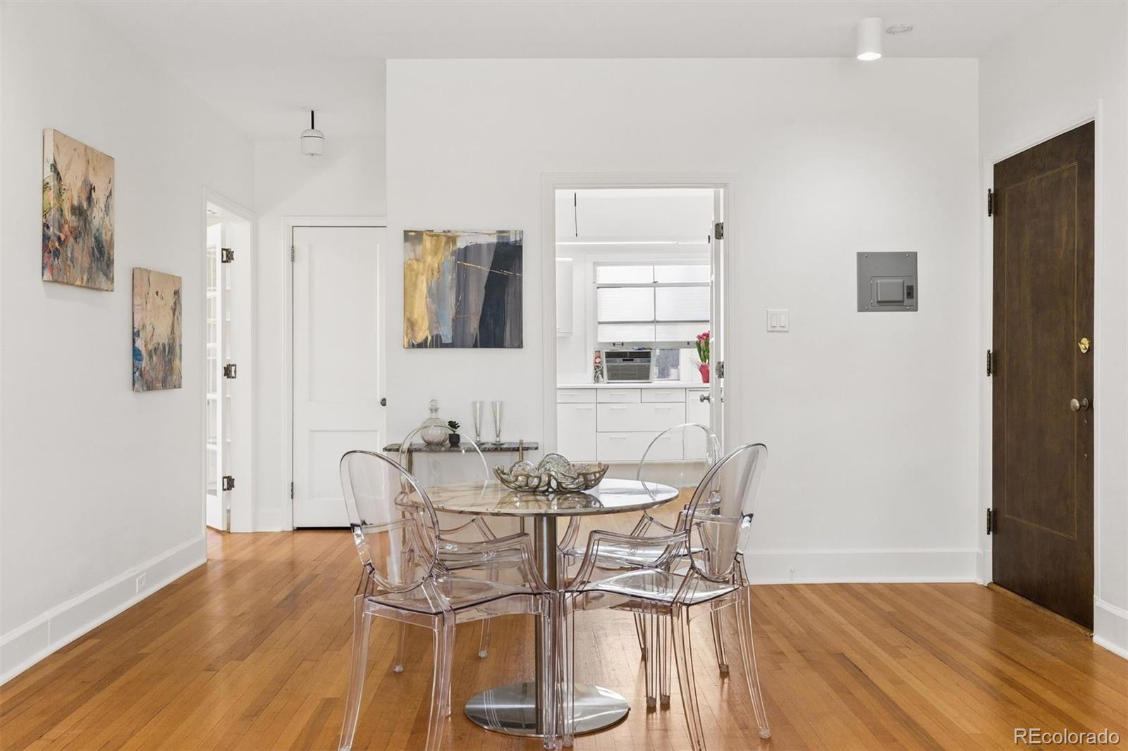 Real Estate Photo