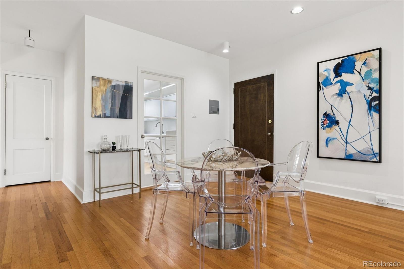 Real Estate Photo