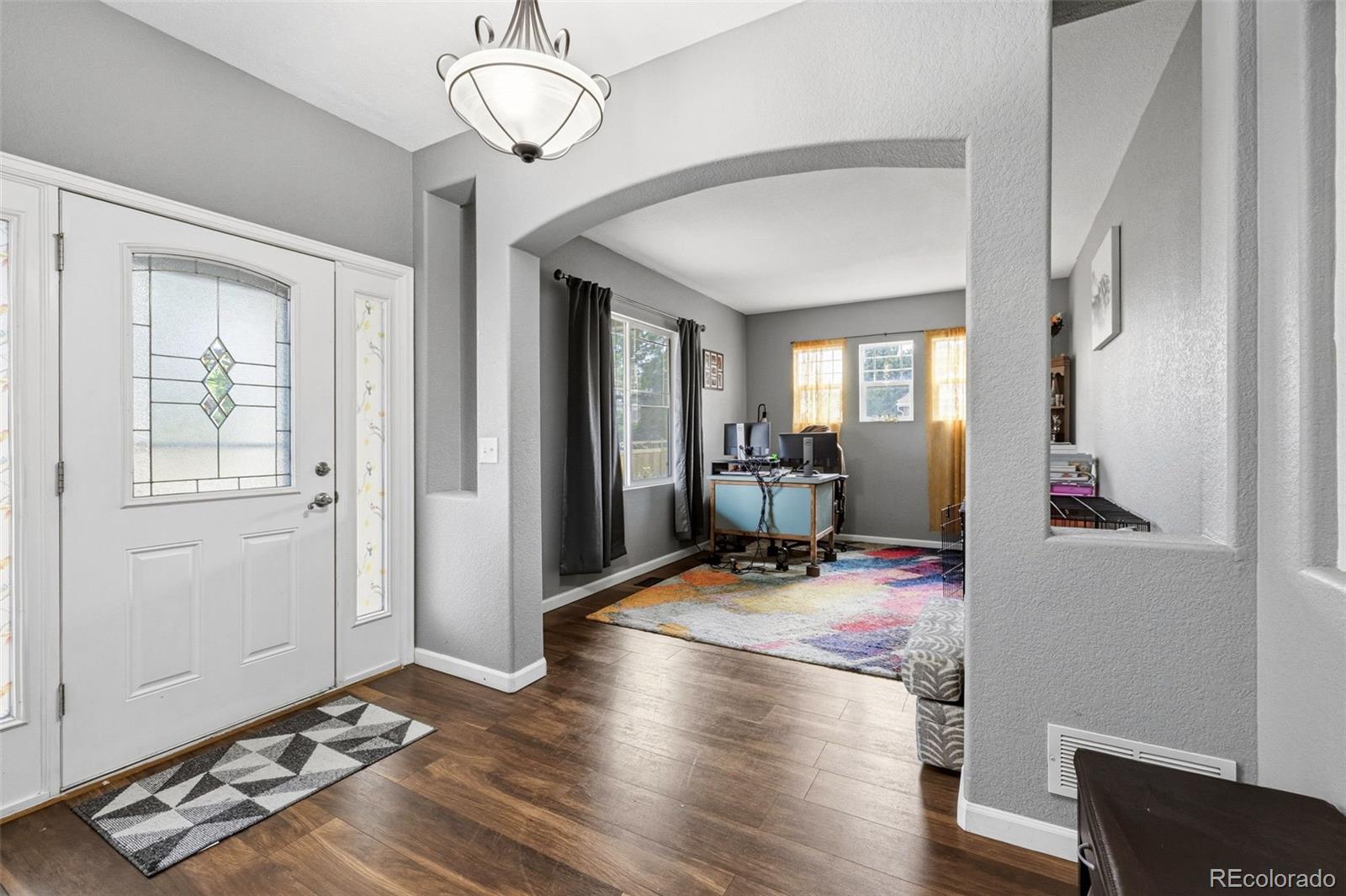 Real Estate Photo