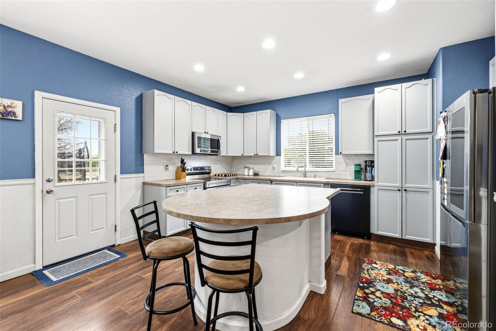 Real Estate Photo