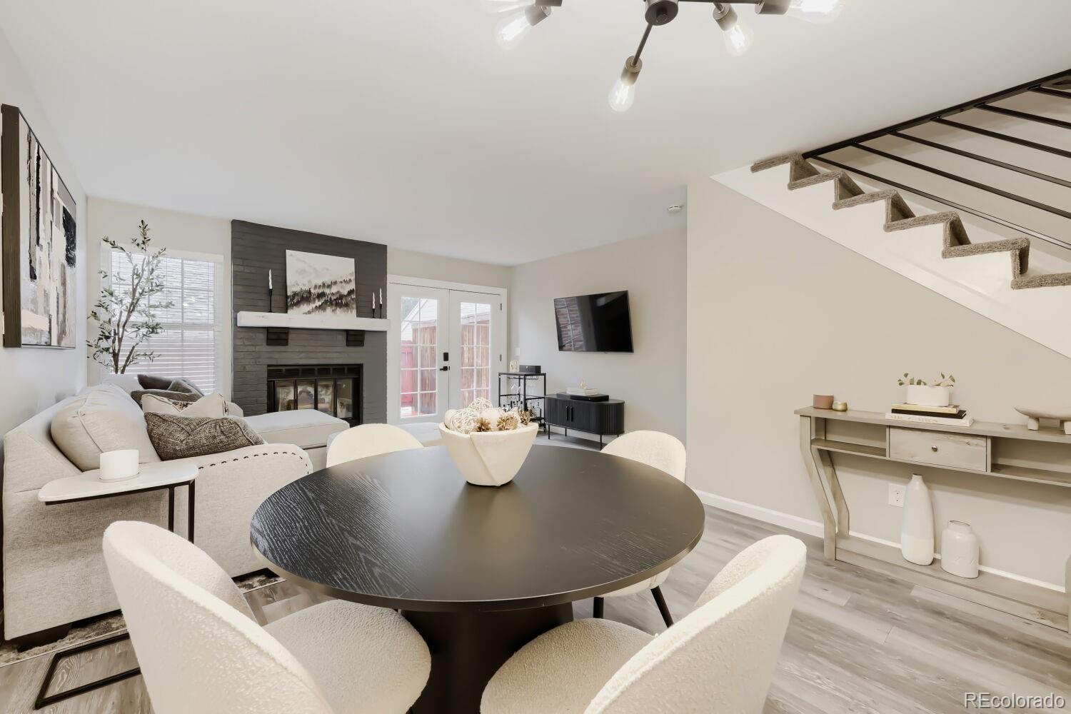Real Estate Photo