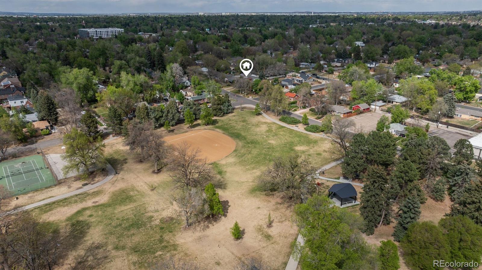 Real Estate Photo