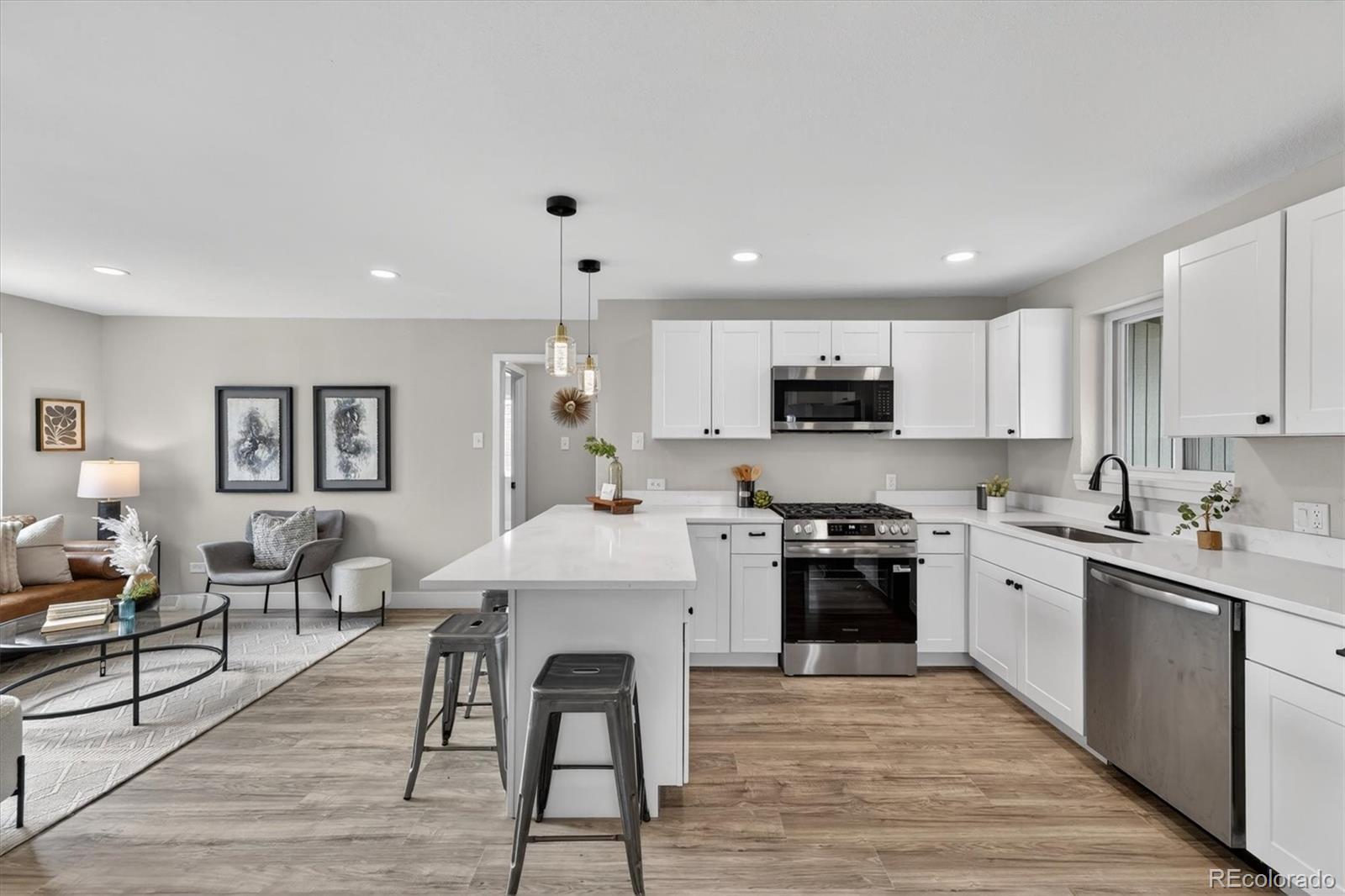 Real Estate Photo