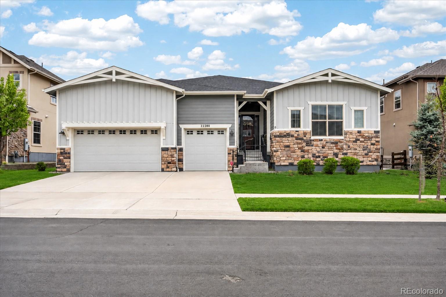 Real Estate Photo