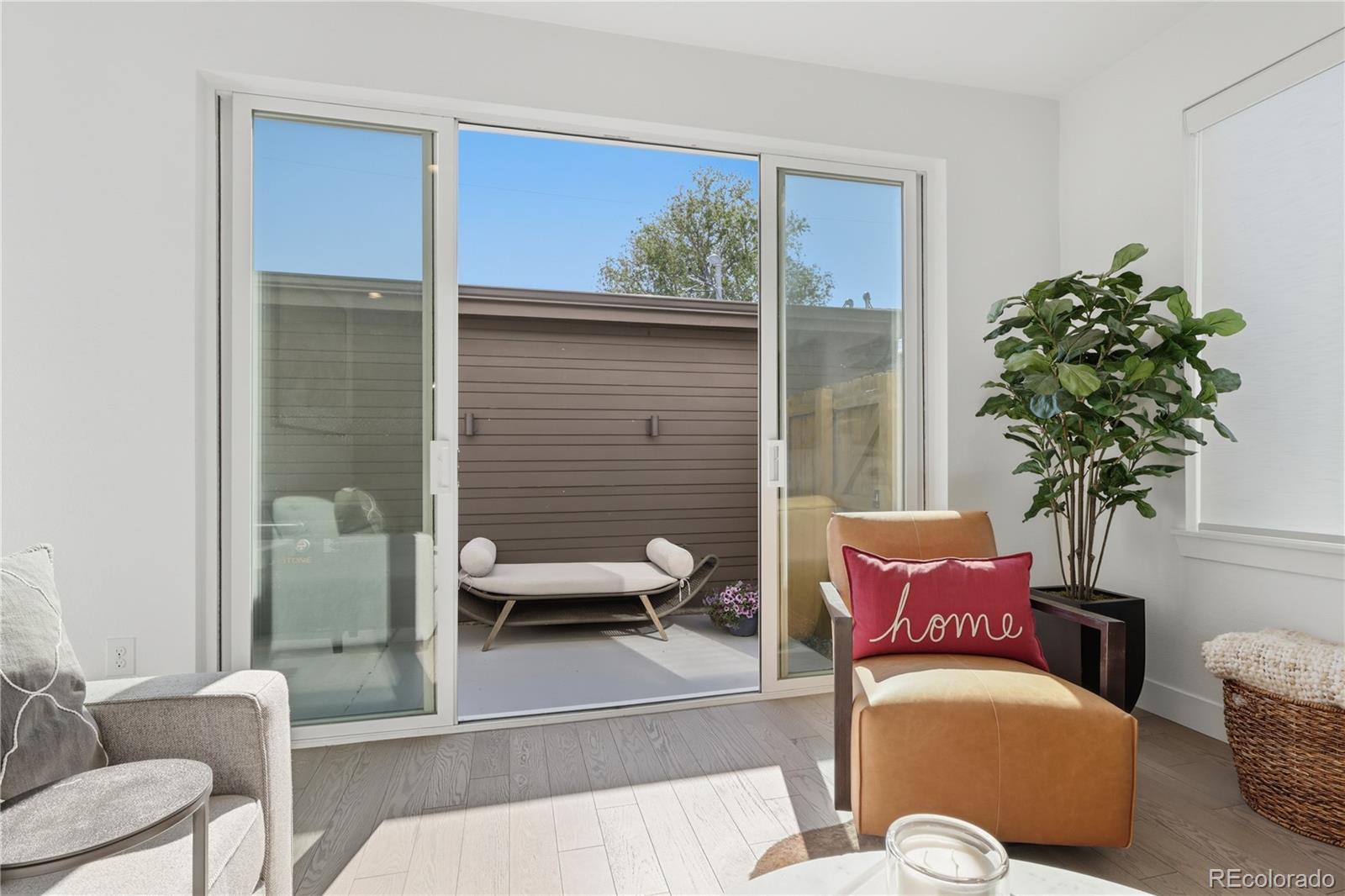 Real Estate Photo