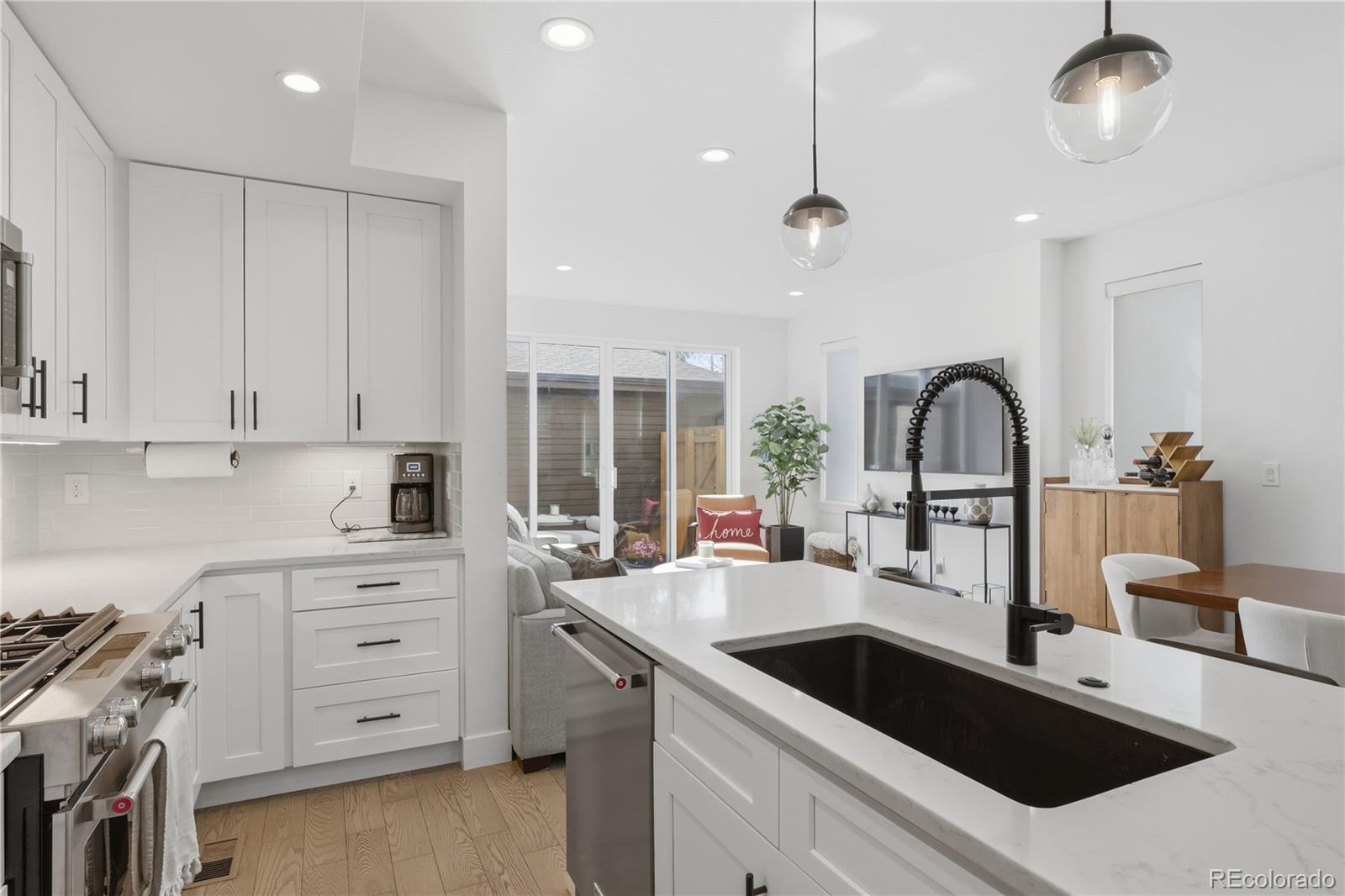 Real Estate Photo