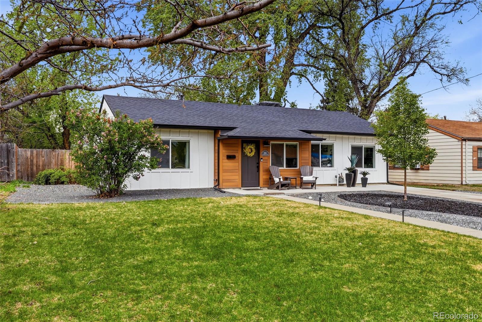 Real Estate Photo