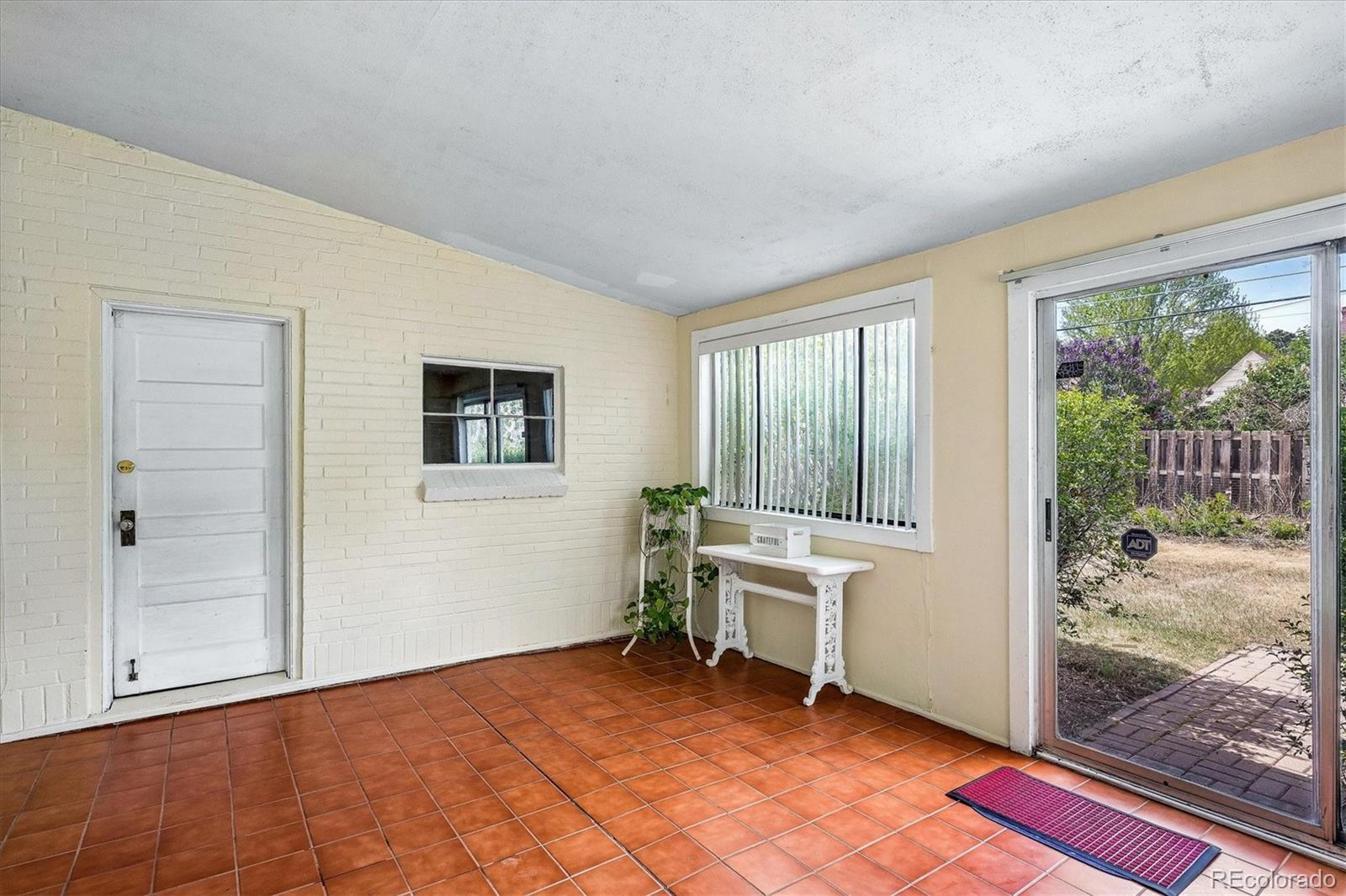 Real Estate Photo